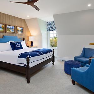 Single Room Lake View